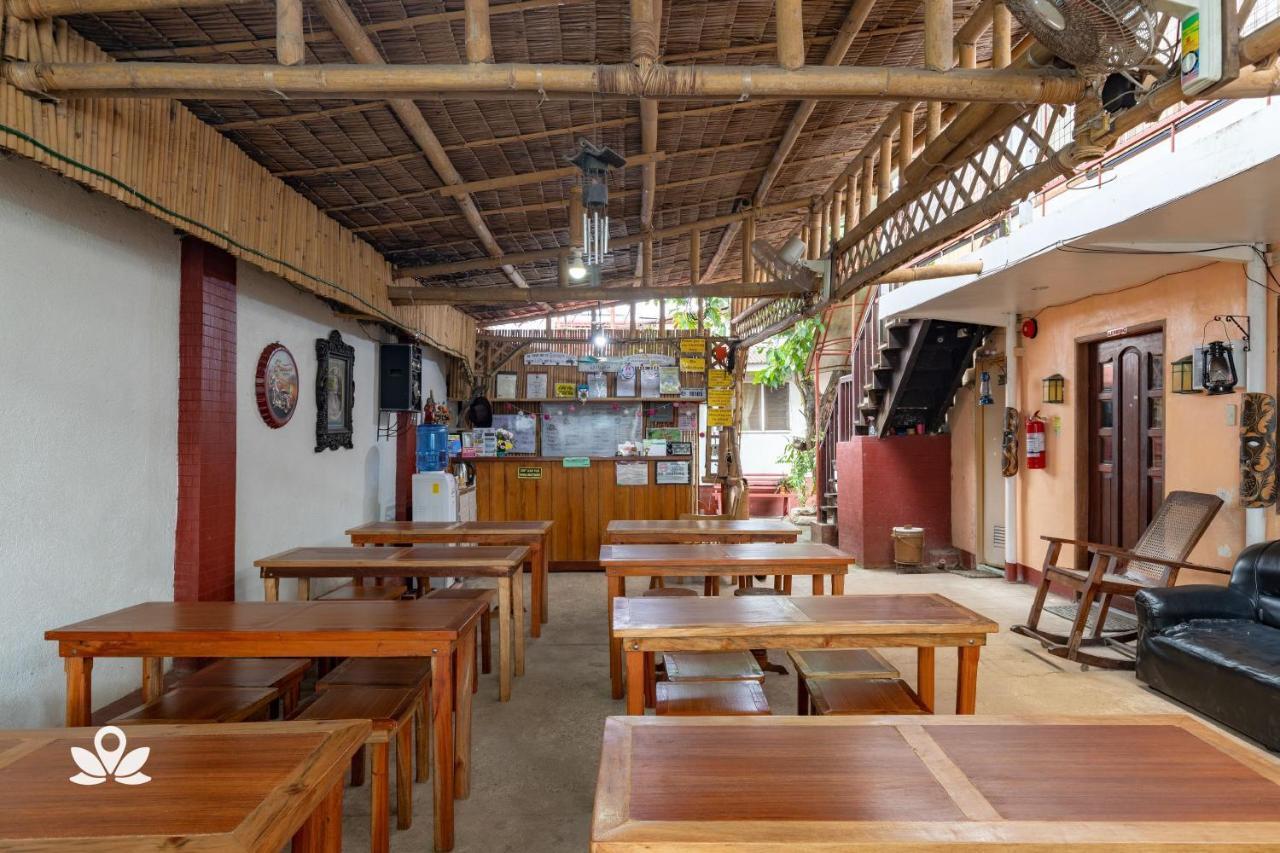 Almonte Transient Hostel Puerto Princesa Exterior photo